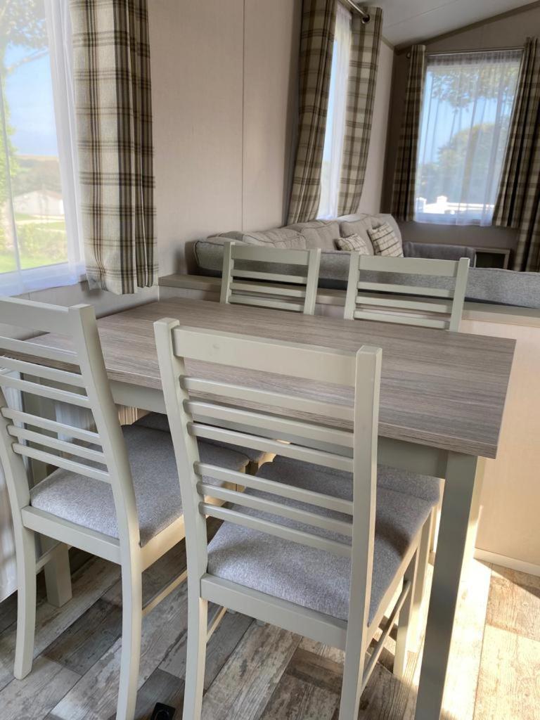 Luxury Holiday Home Sleeps 6 Pet Friendly St Austell Luaran gambar